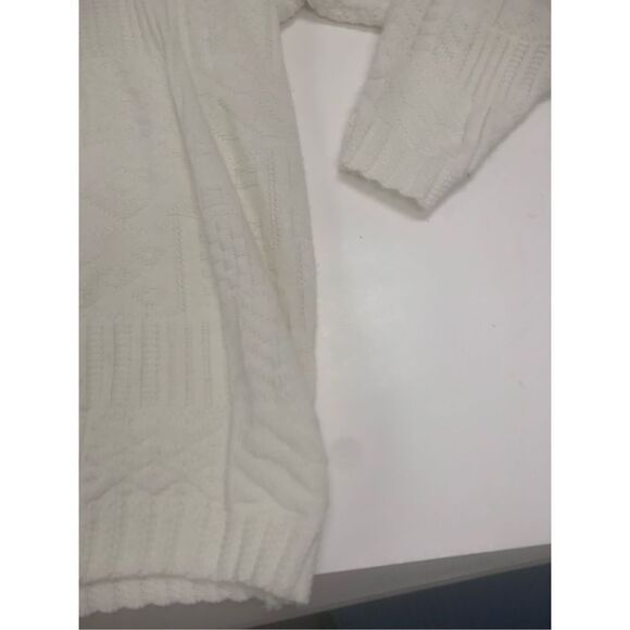 Vintage Cable Knit Sweater - Picture 2 of 7